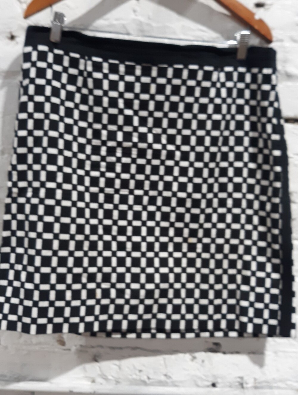 White House Black Market Black White Geometric Checkered A-Line Skirt Size 14